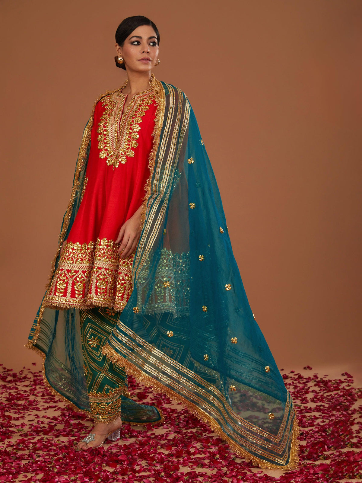 RED SHORT ANARKALI WITH GREEN SALWAR AND GREEN DUPATTA - Preeti s kapoor