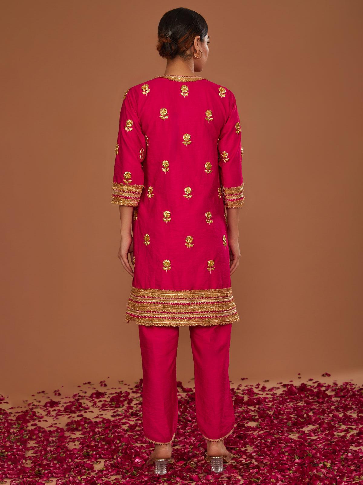 FUSCHIA KURTA WITH PANT SLIT AND DUPATTA - Preeti s kapoor