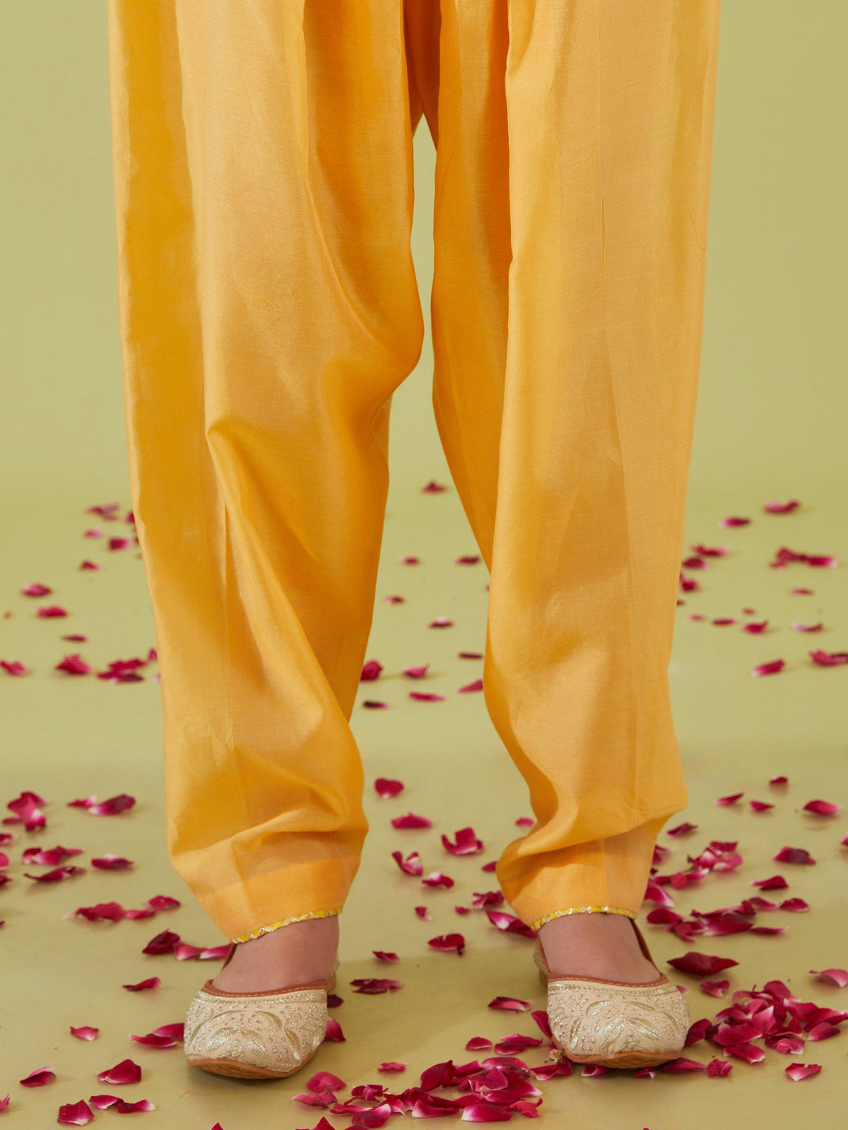 YELLOW SHORT KALIDAR KURTA WITH SALWAR AND PEACH DUPATTA - Preeti s kapoor